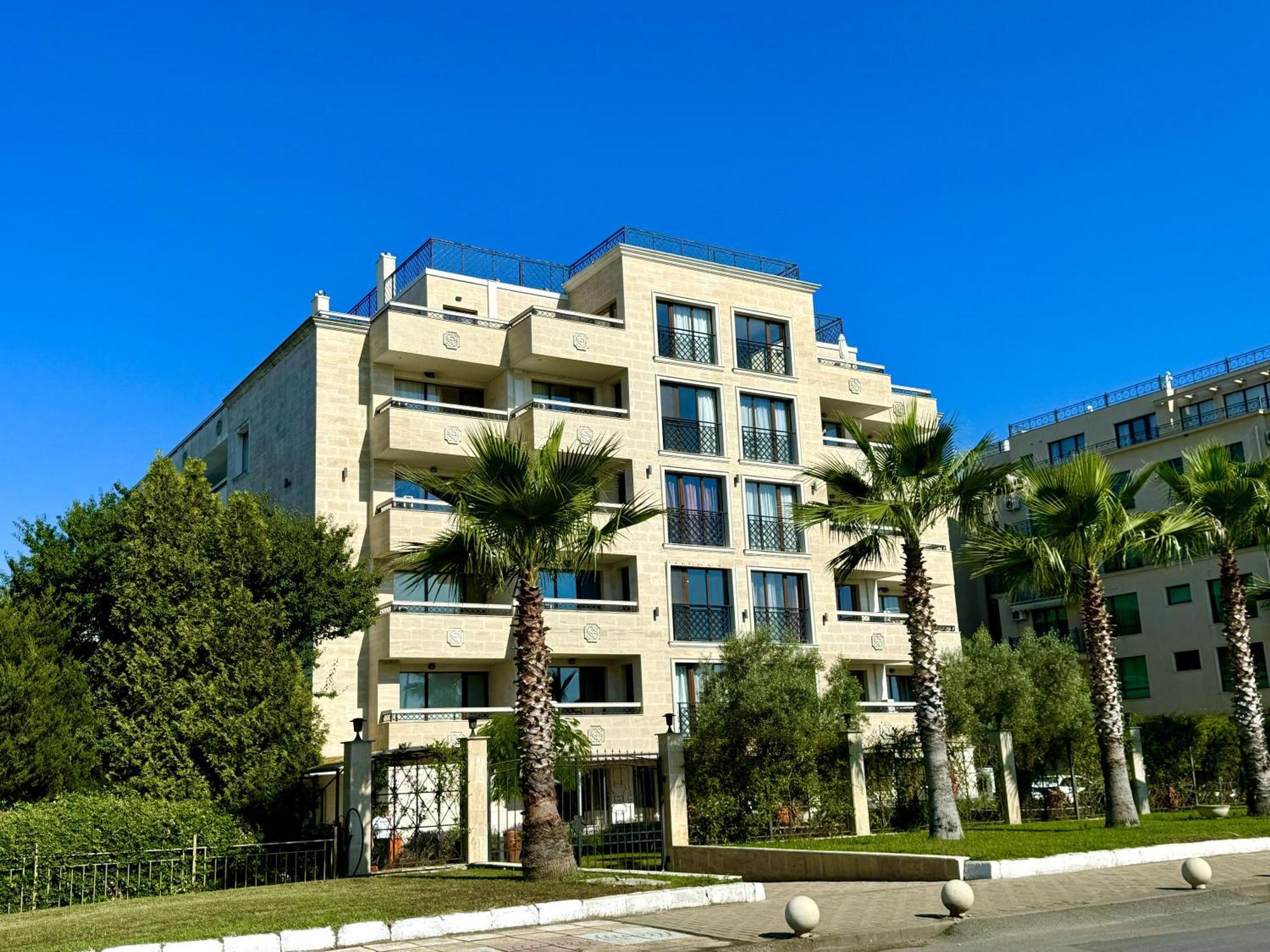 Aparthotel Teos *